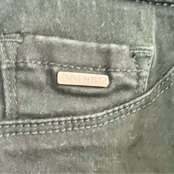 Nine West Heidi Pull on Skinny Women's Size 6 - Picture 2 of 4